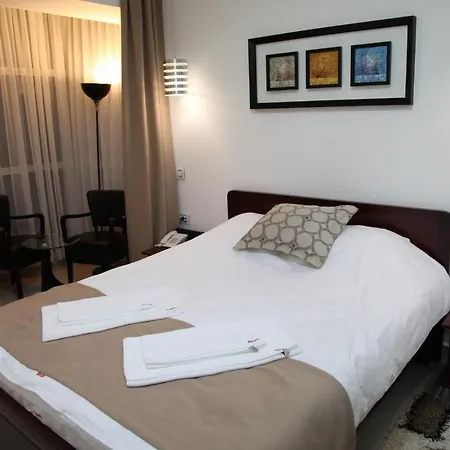 Zeder Garni Белград