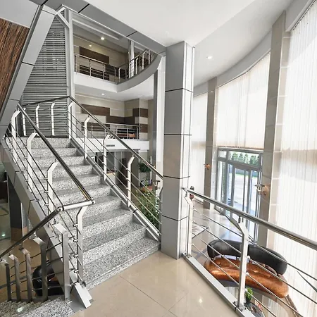 Hotel Hotel Zeder Garni 4*