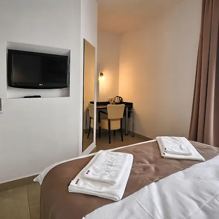 Zeder Garni Отель Белград