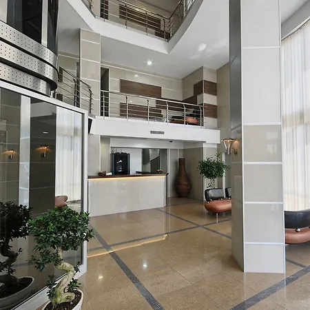 Hotel Zeder Garni